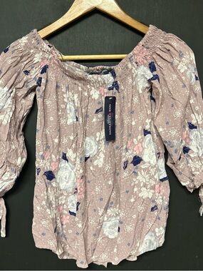 one clothing mauve floral off-shoulder blouse with navy and pink accents